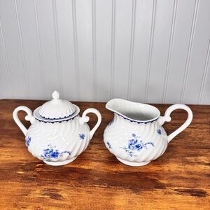 Vista Alegre Portugal Fantasia Creamer Sugar Bowl Lidded Blue White Flowers EUC